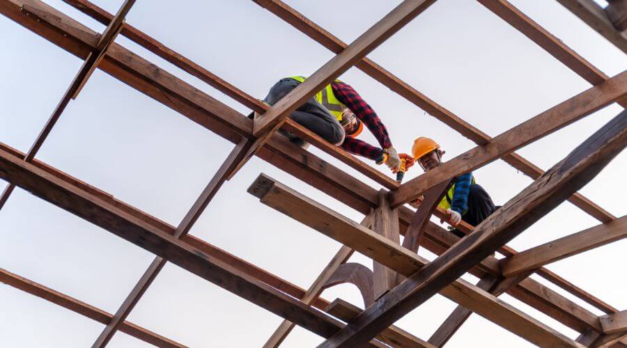 Professional gutter cleaning services in Whiteville, NC